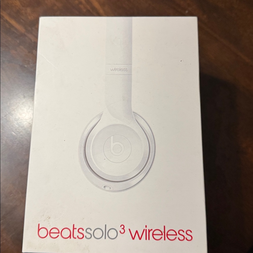 Beats by Dre White Headphones